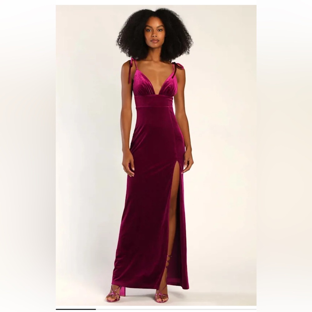 🆕 Lulu's Berry PinkVelvet Dress - Picture 3 of 13